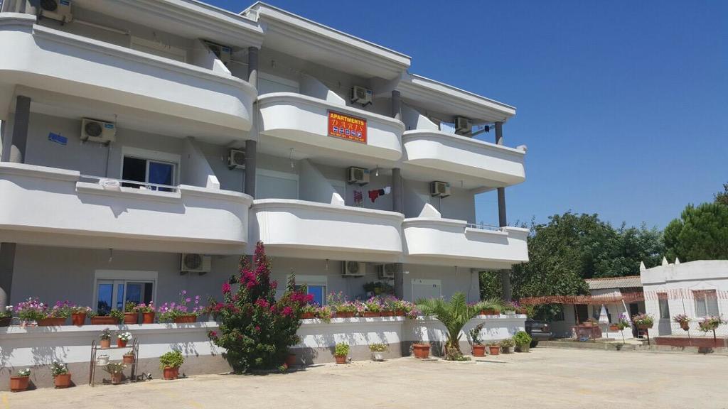Apartments Daris Ulcinj Exterior photo