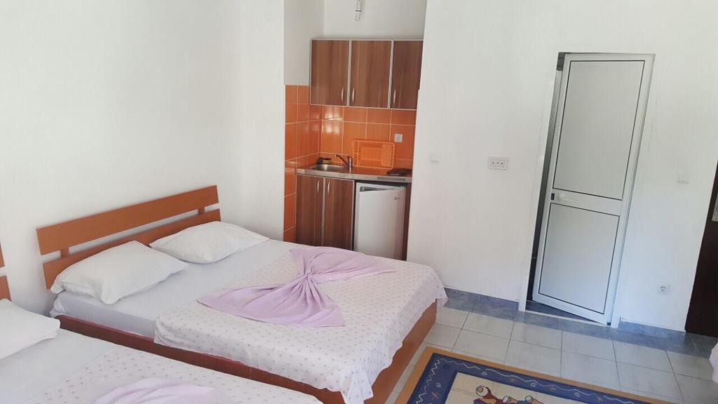 Apartments Daris Ulcinj Exterior photo