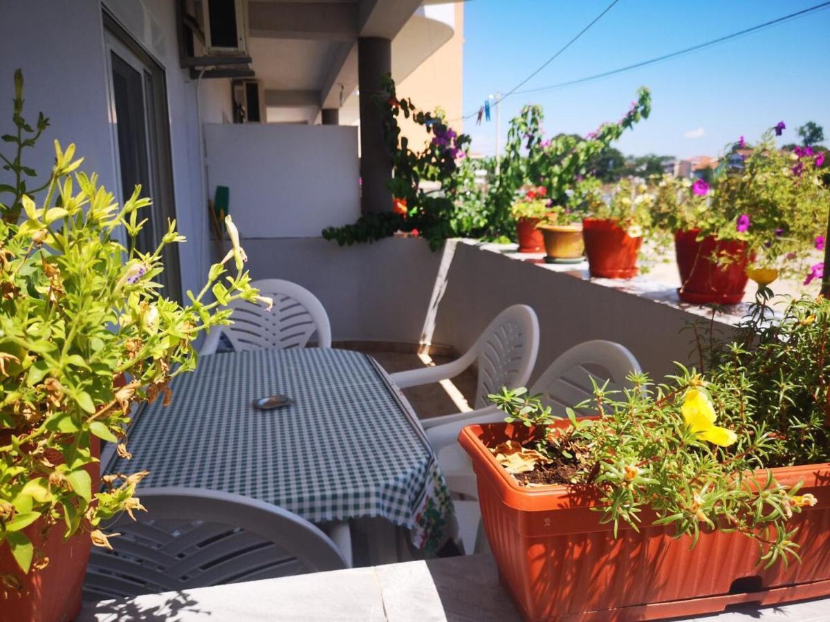 Apartments Daris Ulcinj Exterior photo